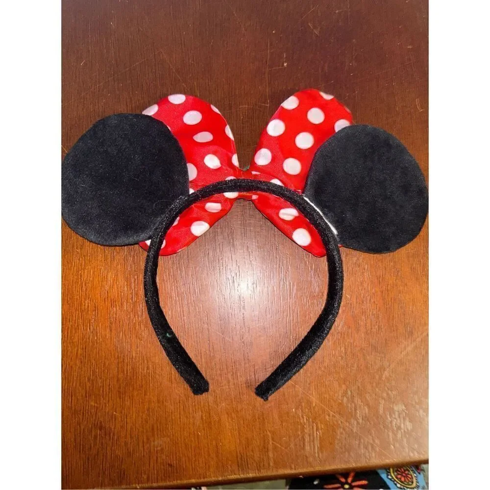 Disney Minnie Mouse ears
